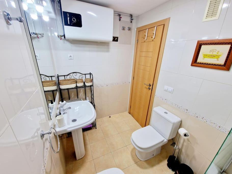 Alcantara Tower 2 Bedrooms Fuengirola Exteriör bild